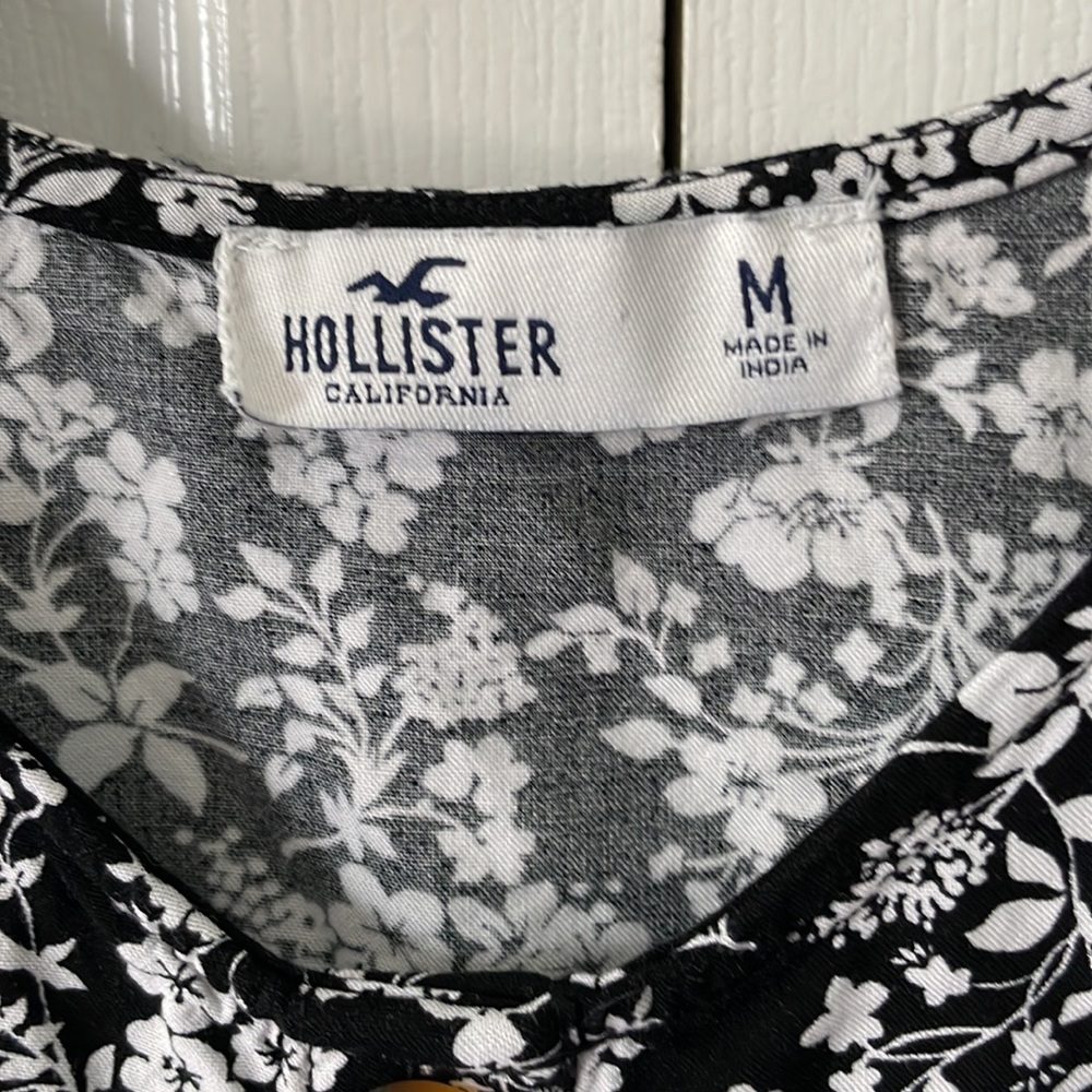 Hollister Floral Tank - Picture 5 of 5